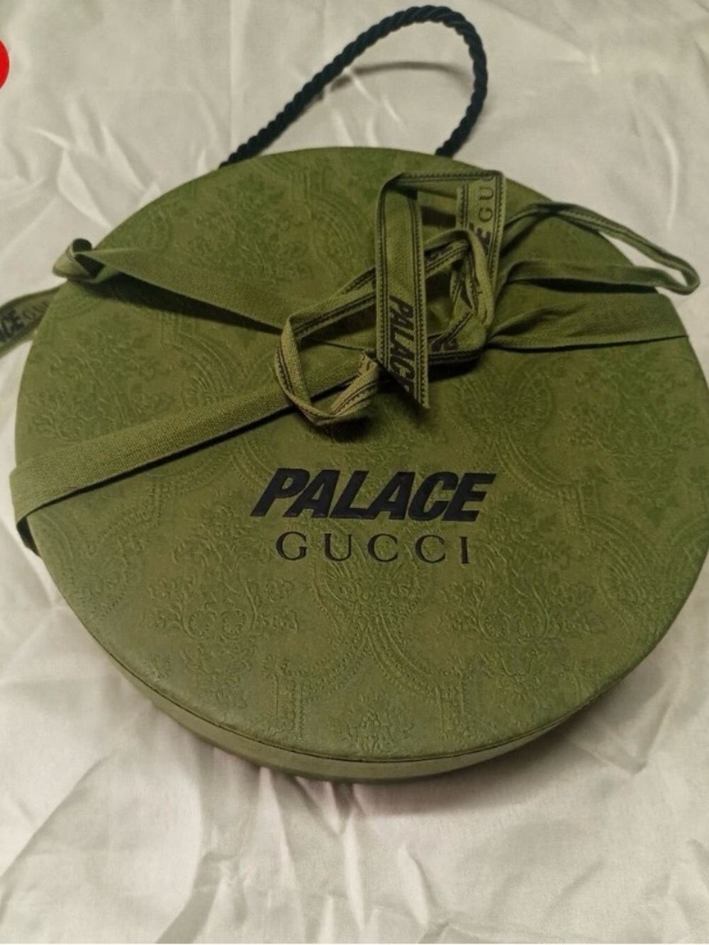 GUCCI x Palace Supreme Pink Hard iPod Case Cover Wireless Earbuds - Picture 5 of 5